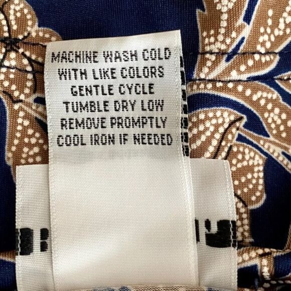 Bon Worth Navy Top with Floral Design Large - Picture 6 of 6